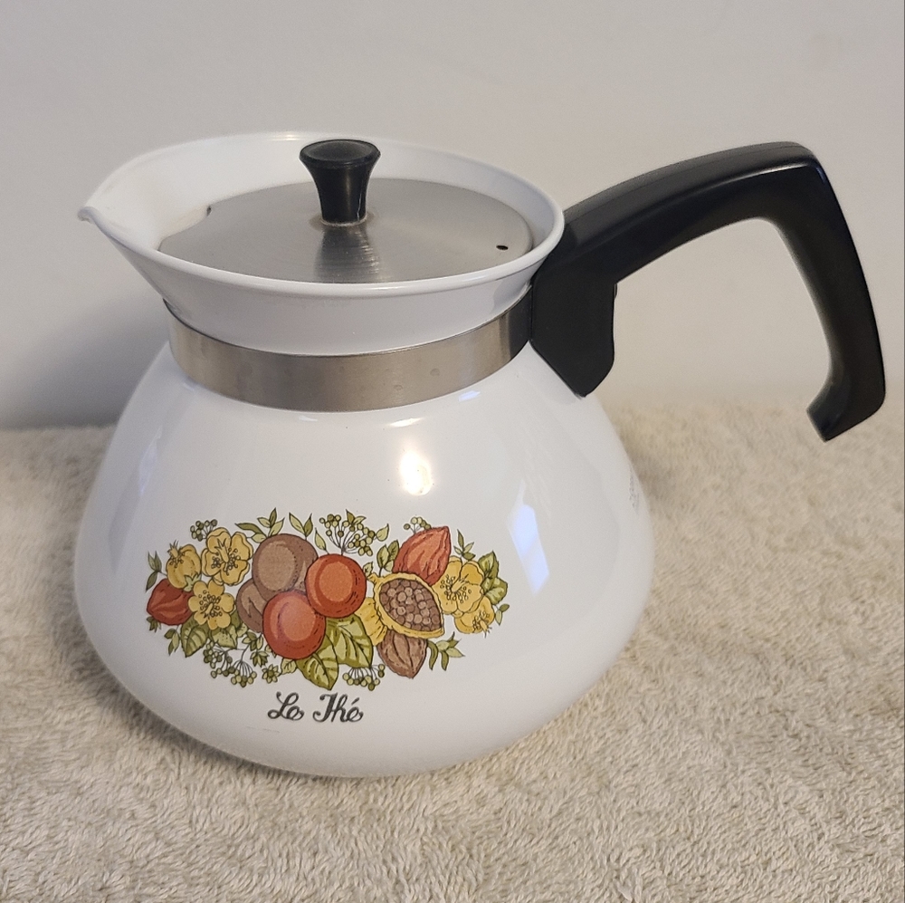 Corning Ware Kettle - Spice Of Life - 6-Cup Coffee/Tea pot with Lid - Picture 4 of 15